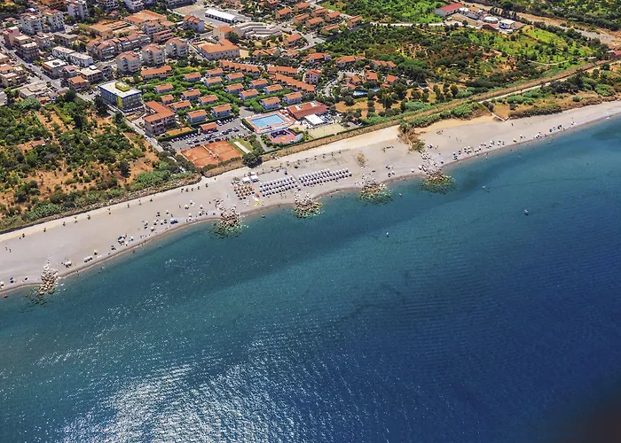 Riviera Del Sole Feriested Piraino