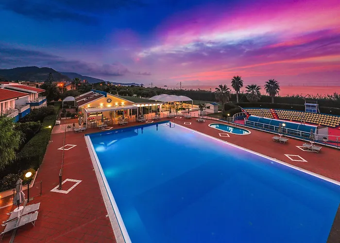 Riviera Del Sole Feriested Piraino
